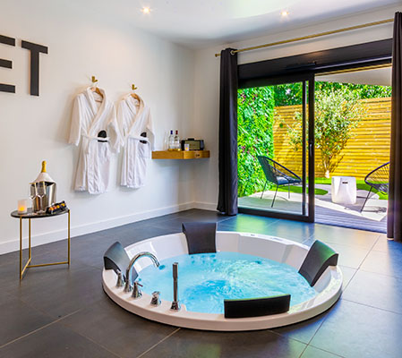 Love room